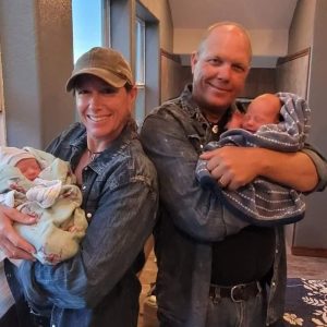 heidi and travis with babies